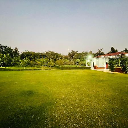 فيلا غورغاونفي Anantam Aravali المظهر الخارجي الصورة